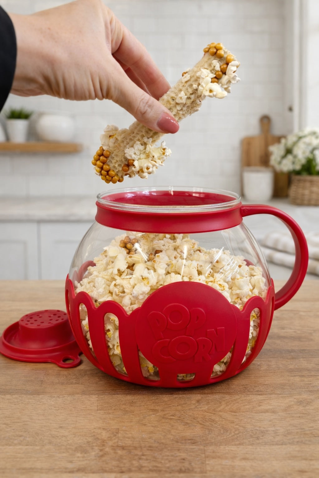 Poppin' Cobs Glass Microwave Popper - with 3 Pack of Popcorn